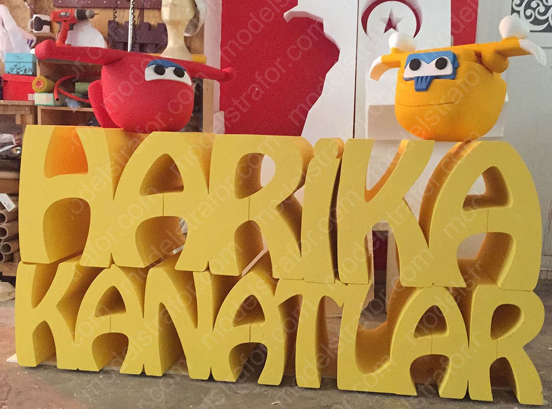 Harika Kanatlar Doğum Günü Masası