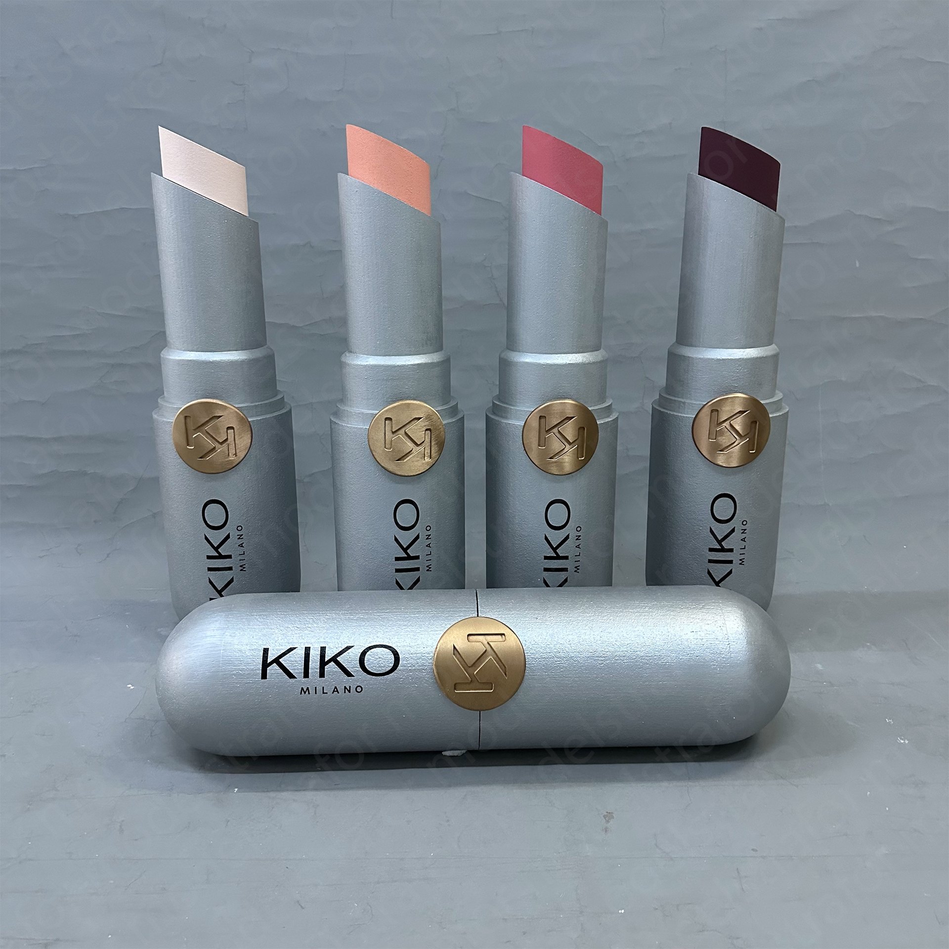 Kiko milano 3d ruj modelleri, strafor dummy çalışması